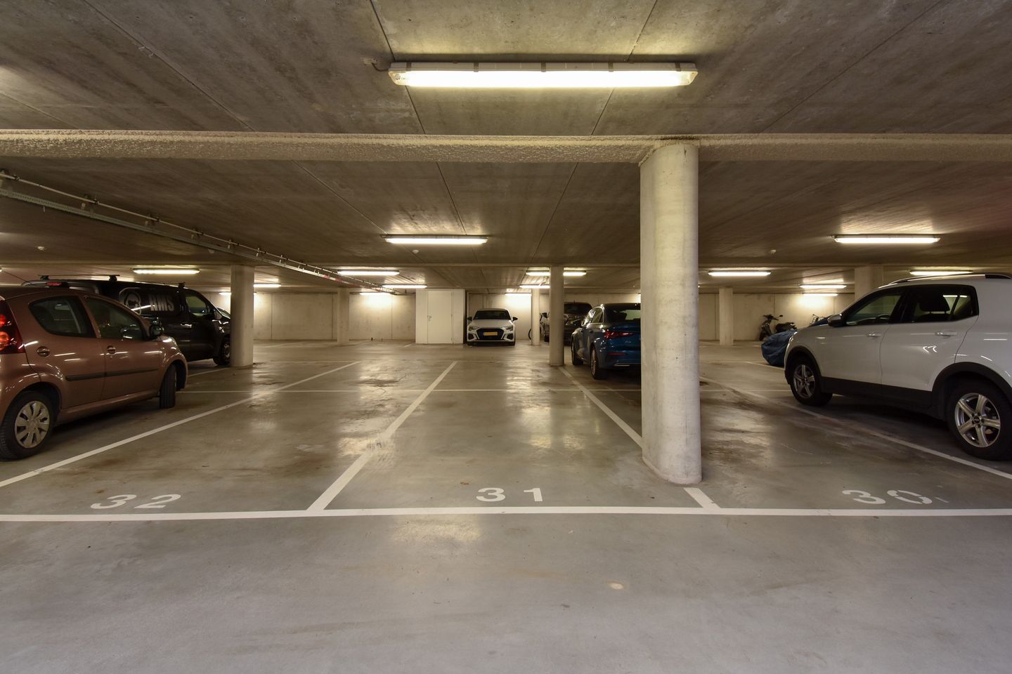 Foto 40 van Van Hogenhoucklaan 95-P