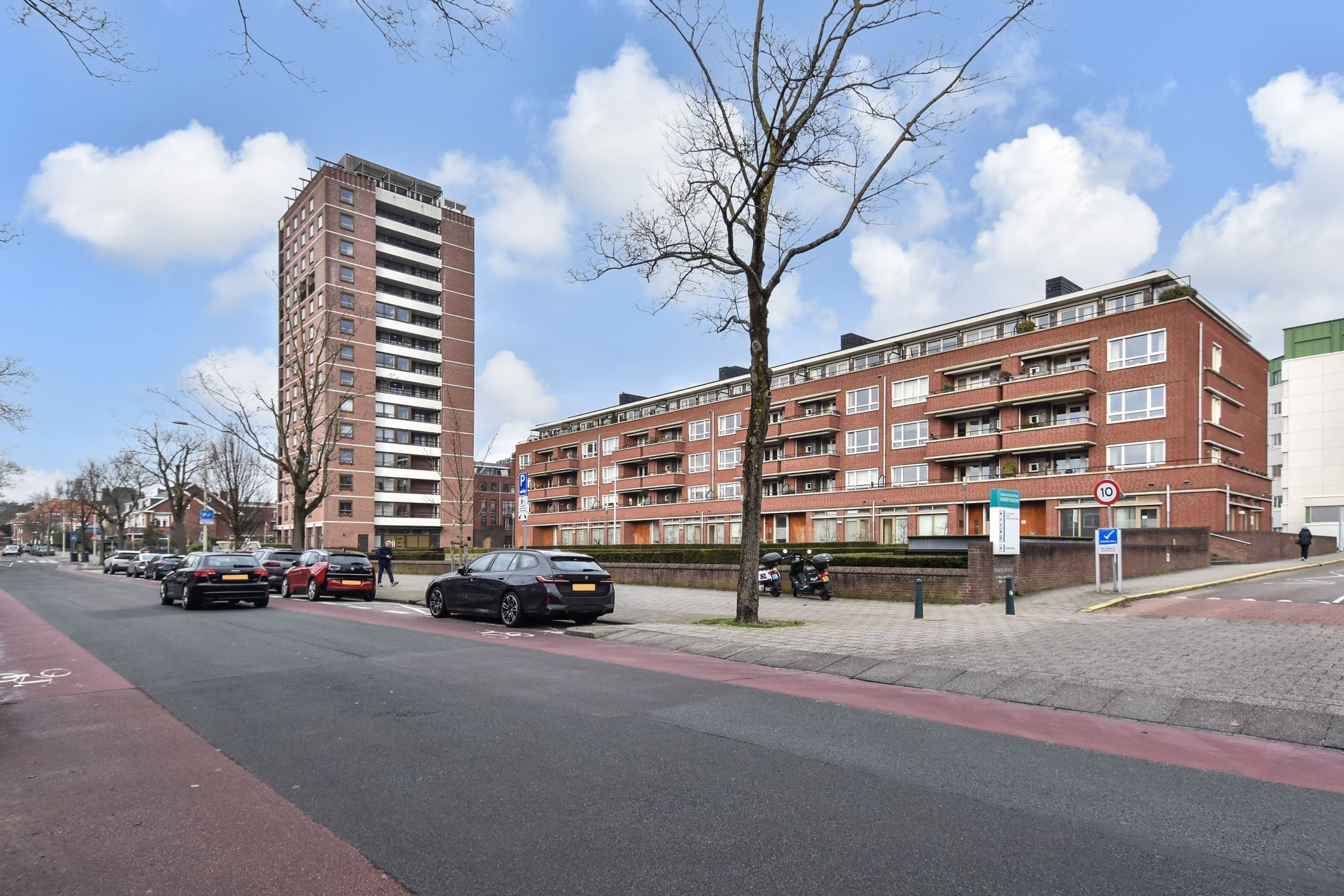 Foto 42 van Van Hogenhoucklaan 95-P