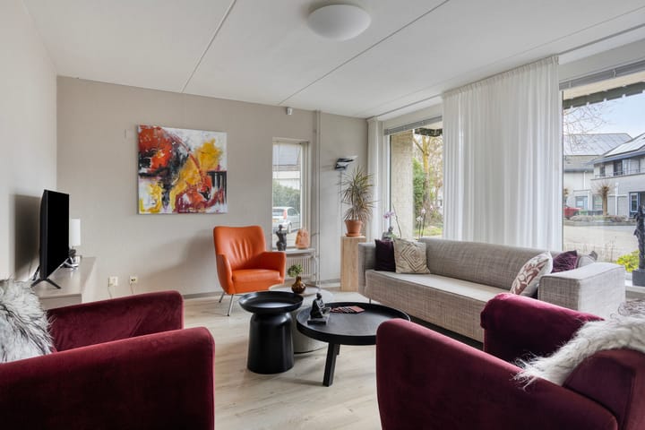 Photo 2 of Hoensbroekstraat 7