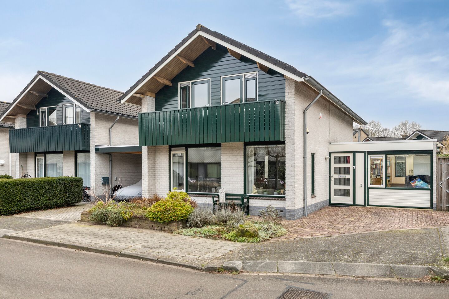 Photo 1 of Hoensbroekstraat 7