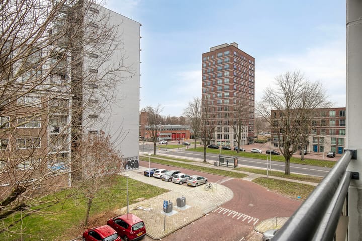 Photo 14 of Kennemerduinstraat 8