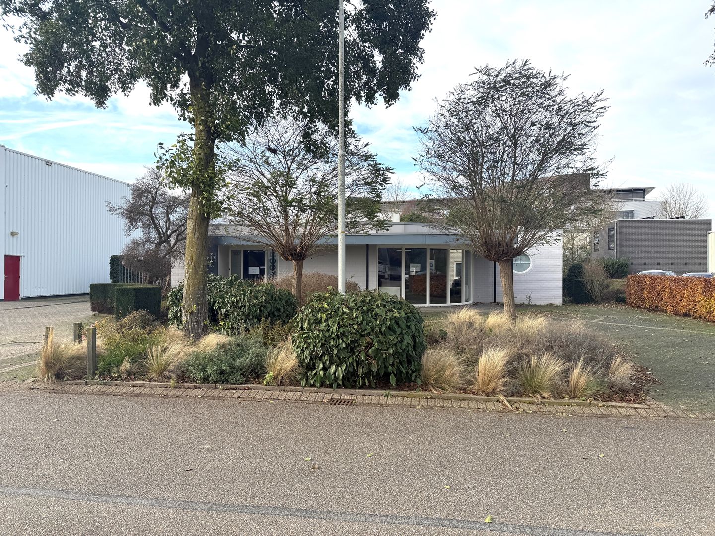 Bekijk foto 2 van Edisonstraat 107