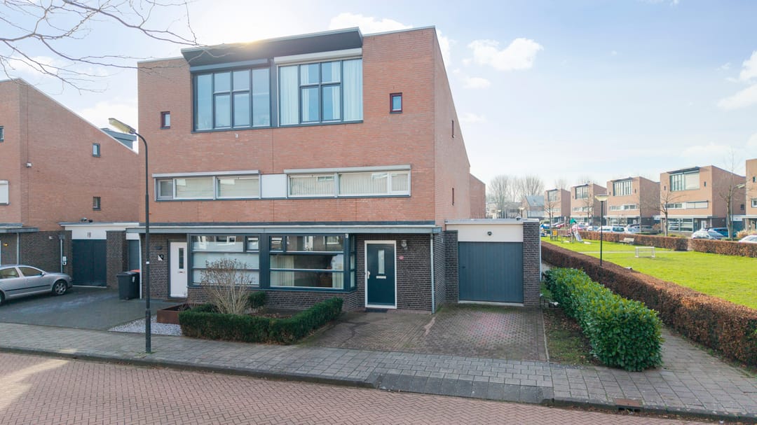 Photo 1 of Berenklauw 13