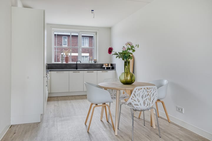 Photo 3 of Laan van Indië 79