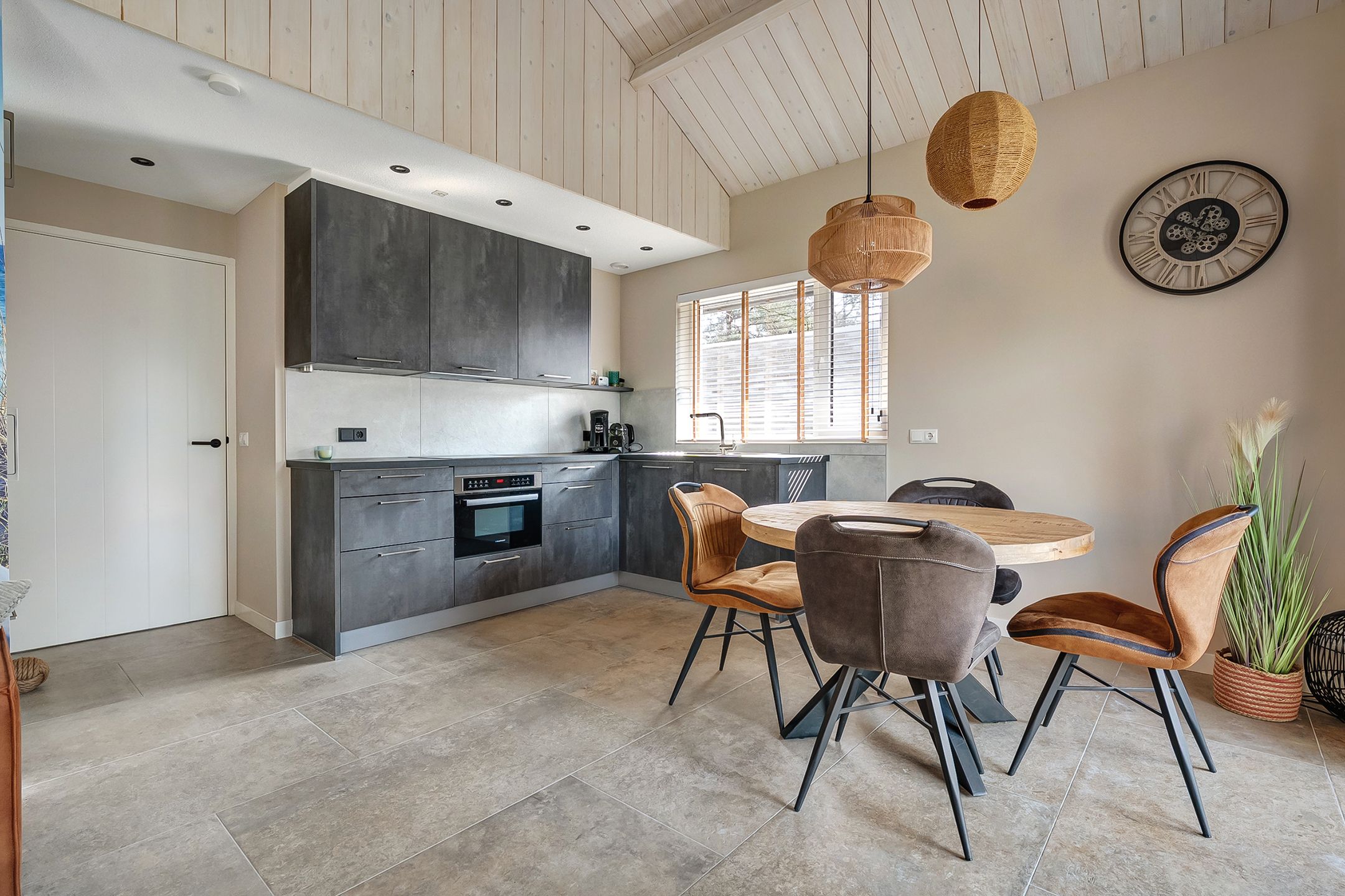 Foto 12 van Elfde Wijk 40-AR19