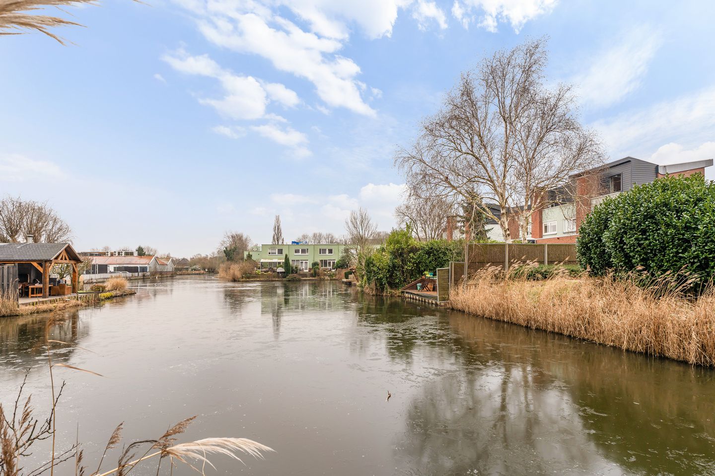 Foto 20 van Zuideinde 244