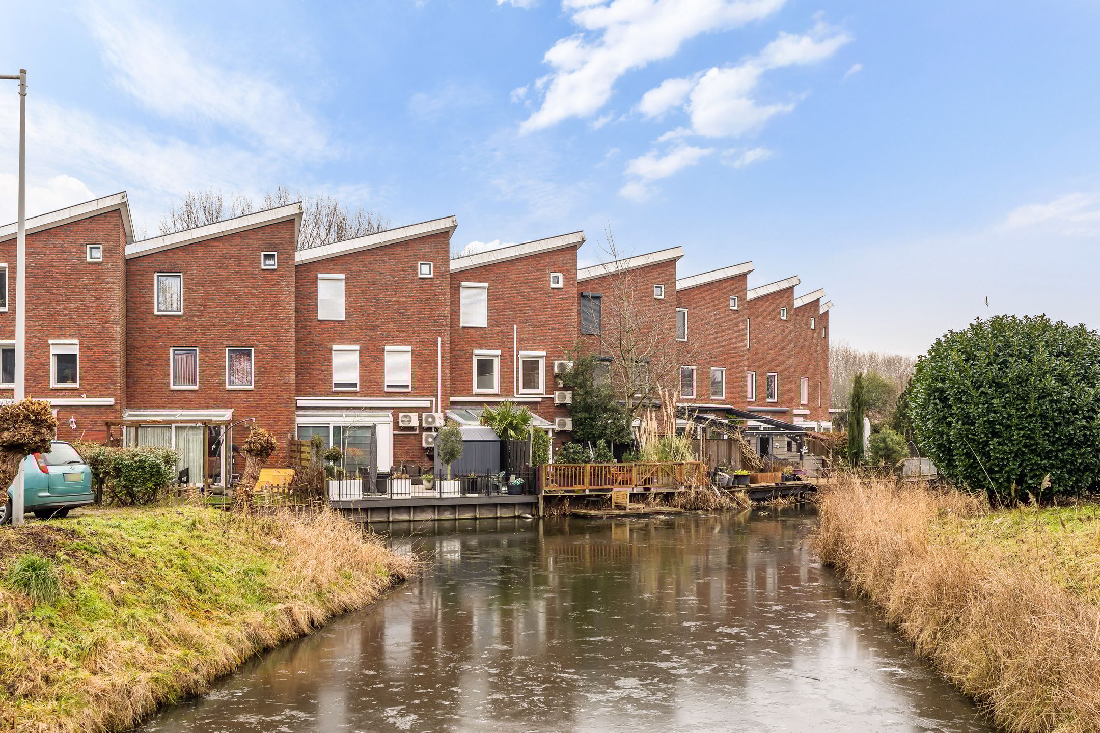 Foto 21 van Zuideinde 244