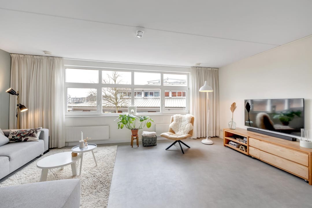 Foto 22 van Burgemeester van der Jagtkade 16