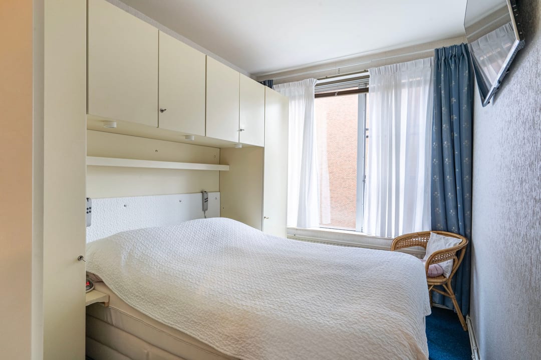 Photo 11 of Prins Bernhardplein 13