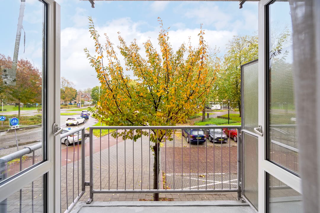 Photo 7 of Prins Bernhardplein 13