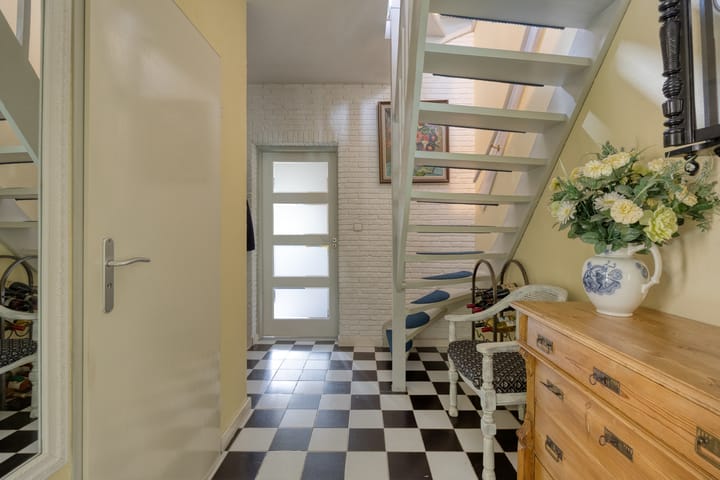 Photo 3 of Clausstraat 44