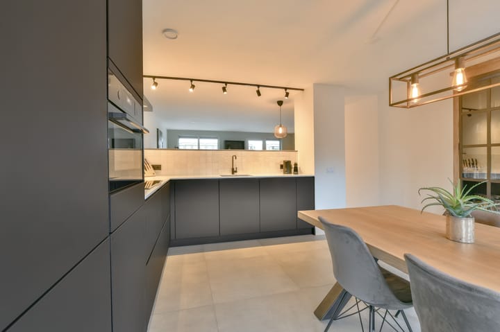 Photo 5 of Verzetsplein 48