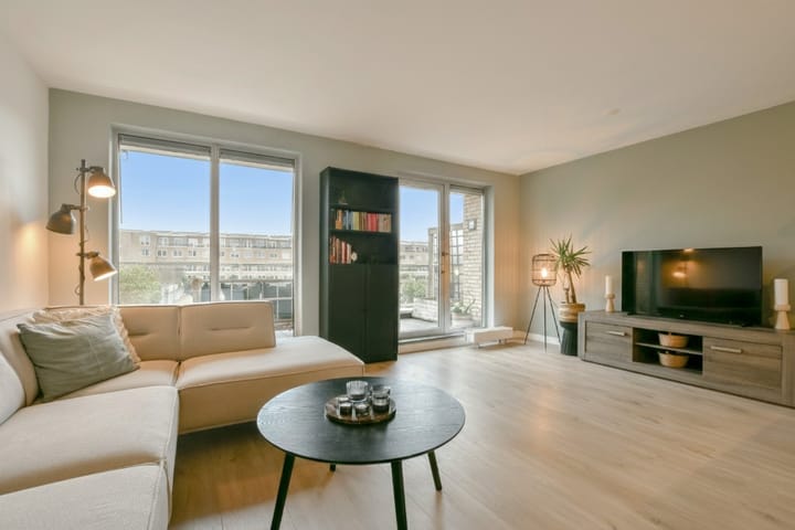 Photo 7 of Verzetsplein 48