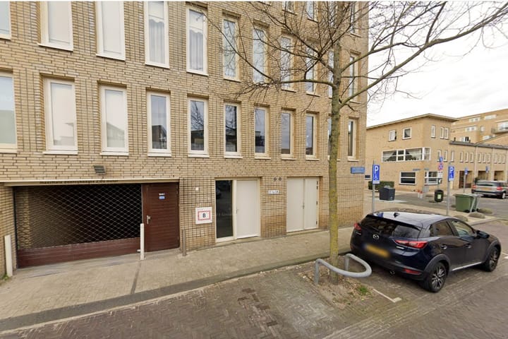 Photo 26 of Verzetsplein 48