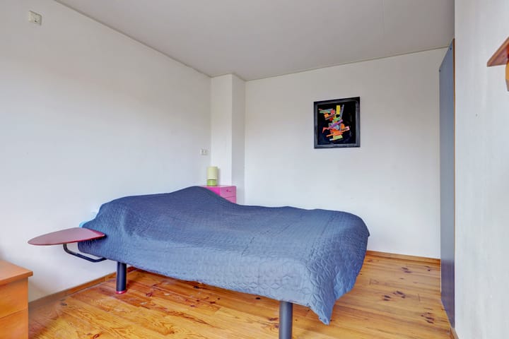 Photo 17 of Esdoornlaan 18