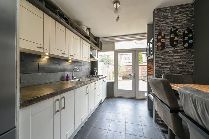 Foto 4 van van Hardenbroeklaan 65