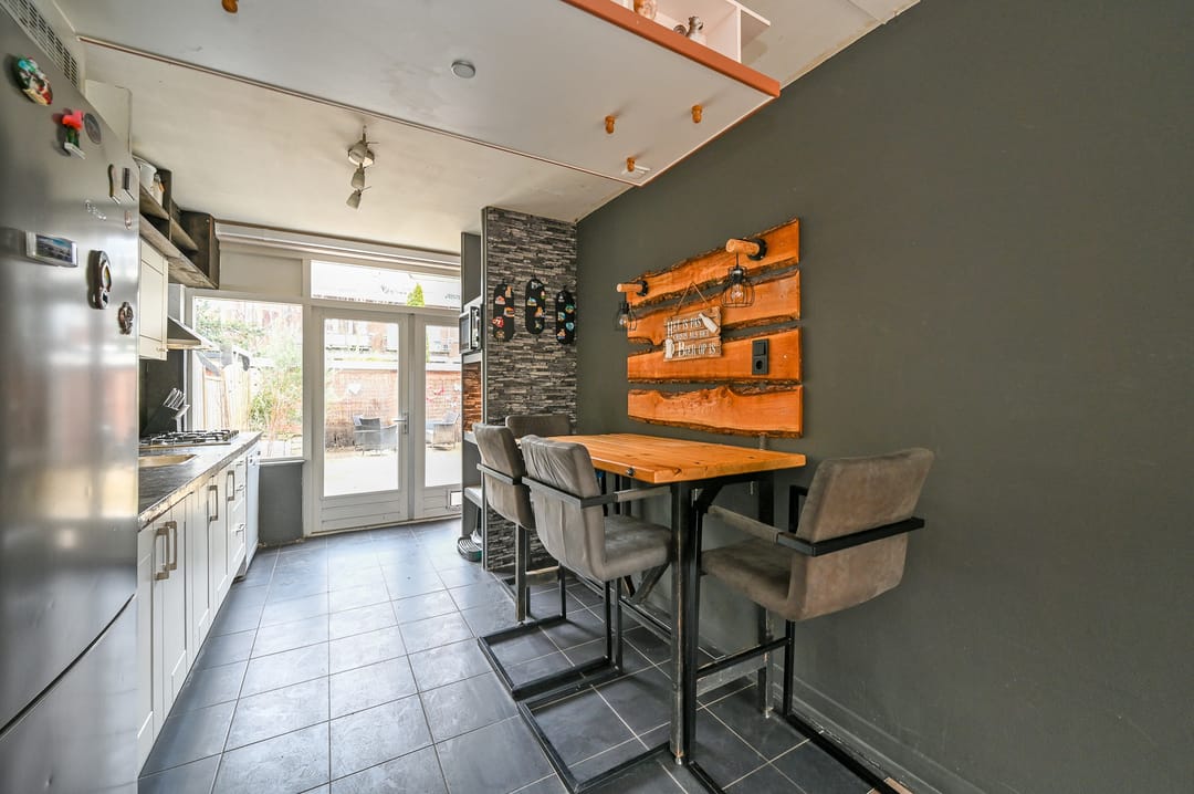 Foto 13 van van Hardenbroeklaan 65