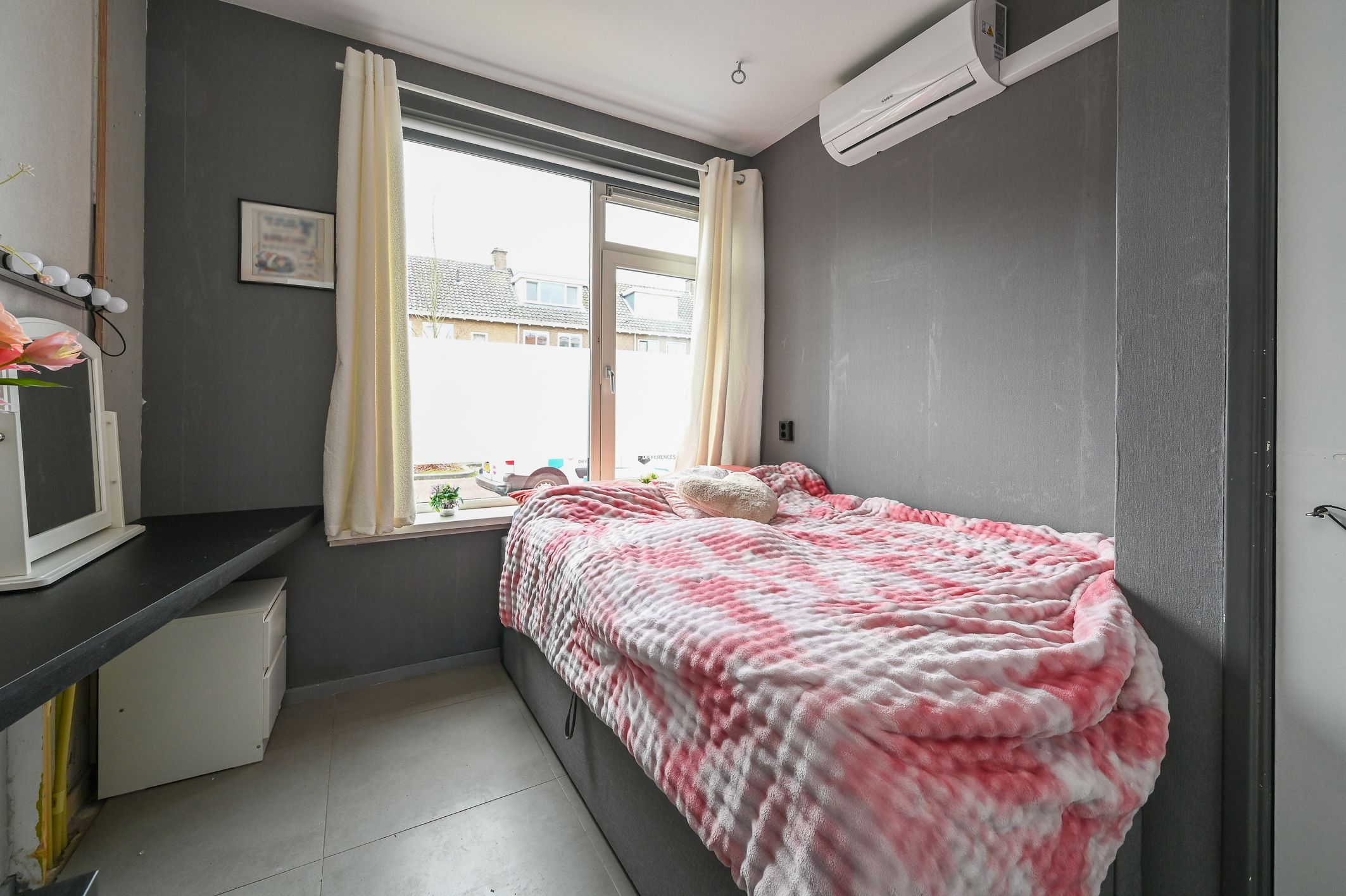 Foto 21 van van Hardenbroeklaan 65