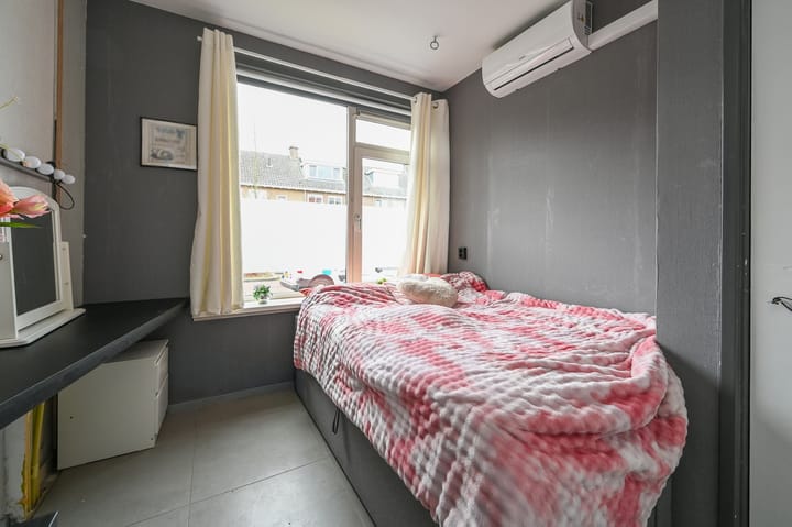 Photo 21 of van Hardenbroeklaan 65