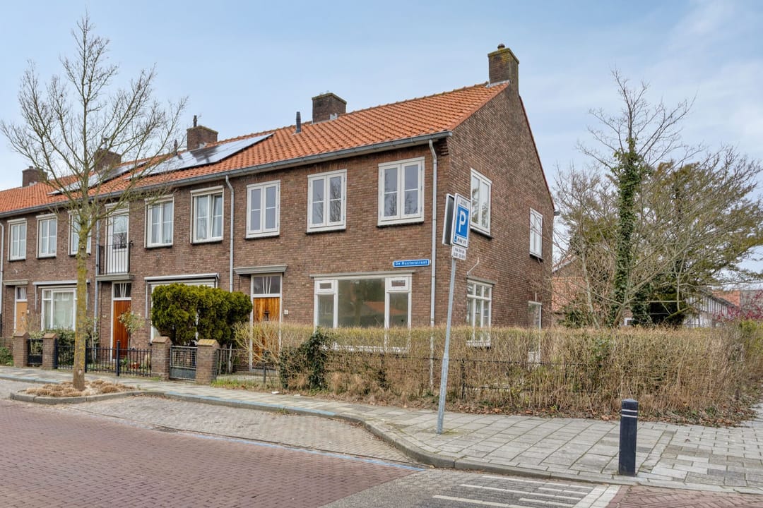 Foto 1 van De Ruyterstraat 55