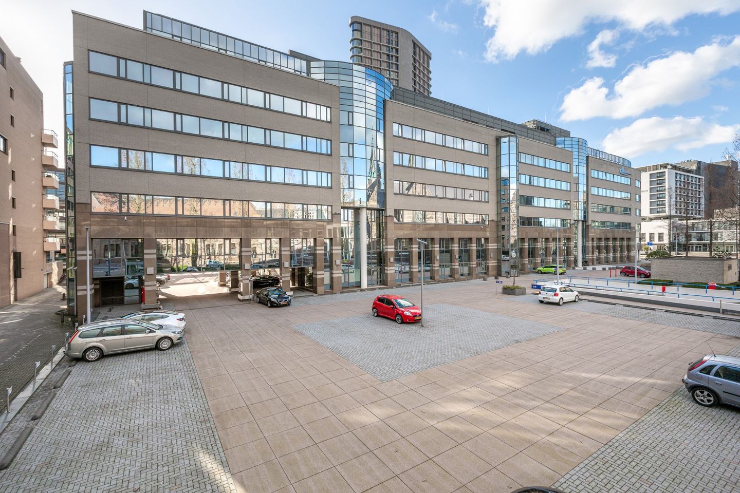 Bekijk foto 3 van Vestdijk 51-61