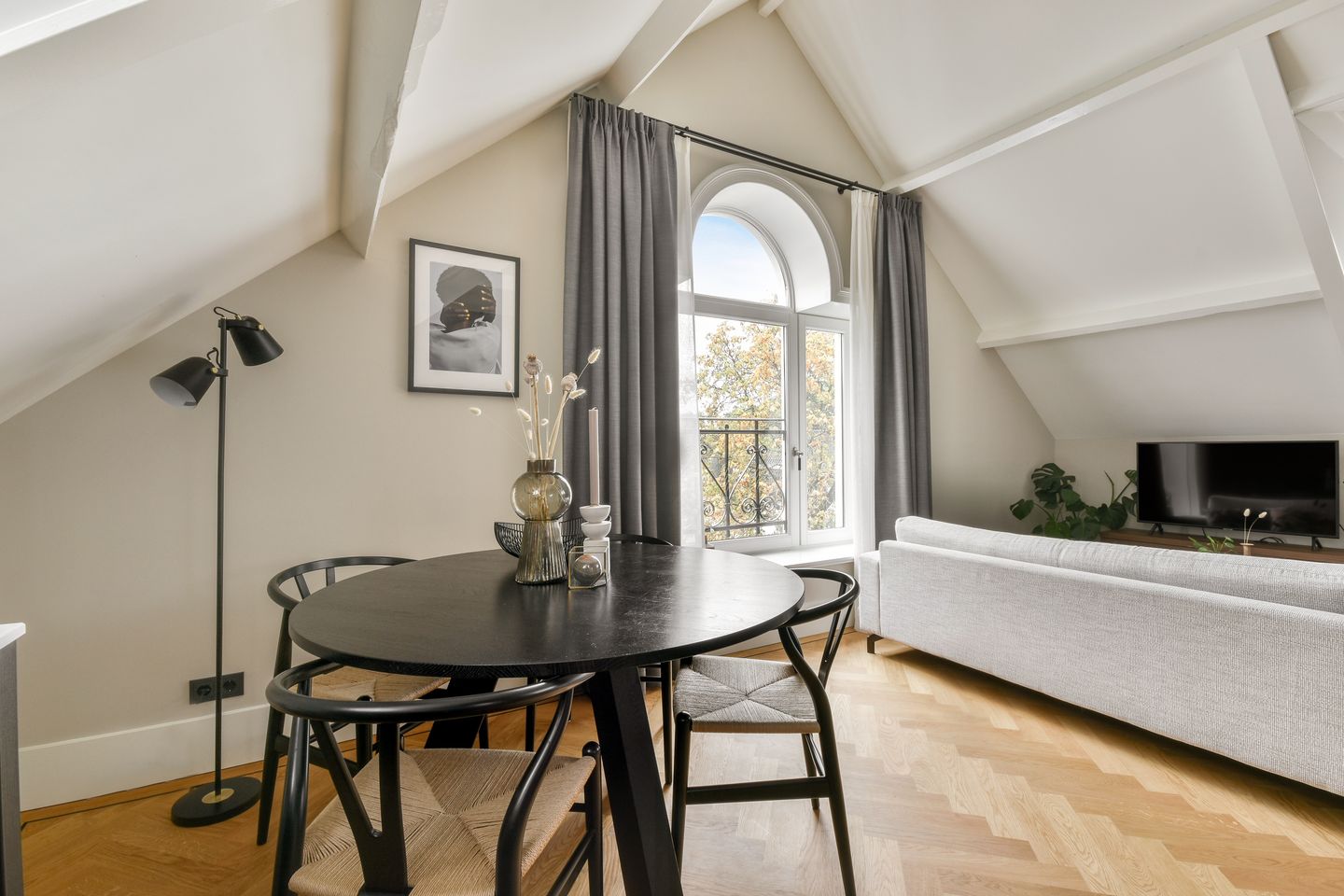 Foto 14 van Sarphatistraat 24-H