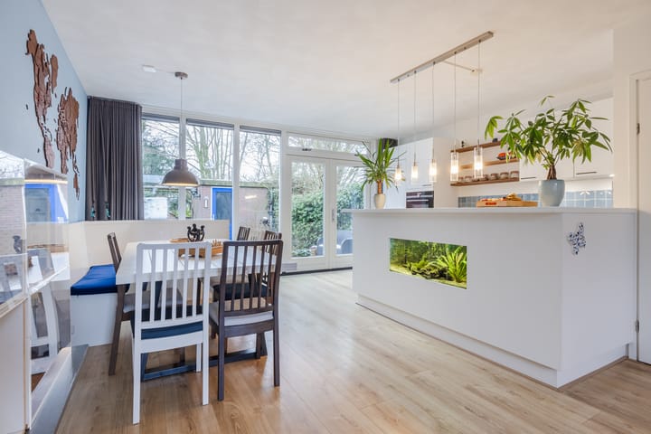 Photo 9 of Heeskesacker 1421