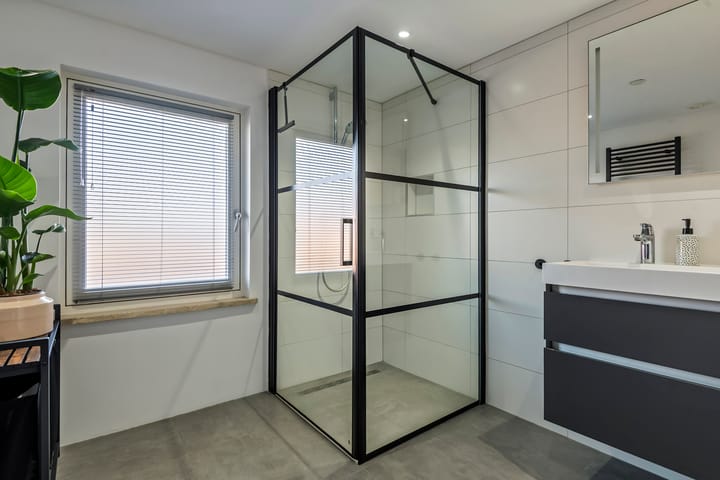 Photo 29 of Prins Bernhardstraat 7