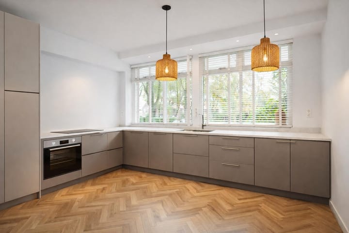 Photo 4 of Van Leeuwenhoekstraat 8