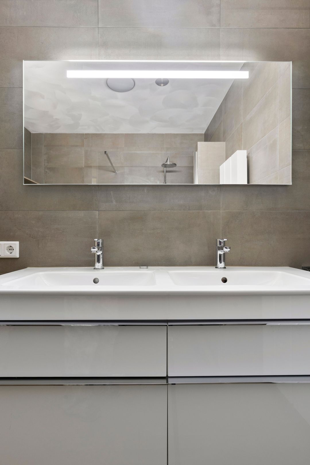 Photo 22 of Vincent van Goghstraat 169