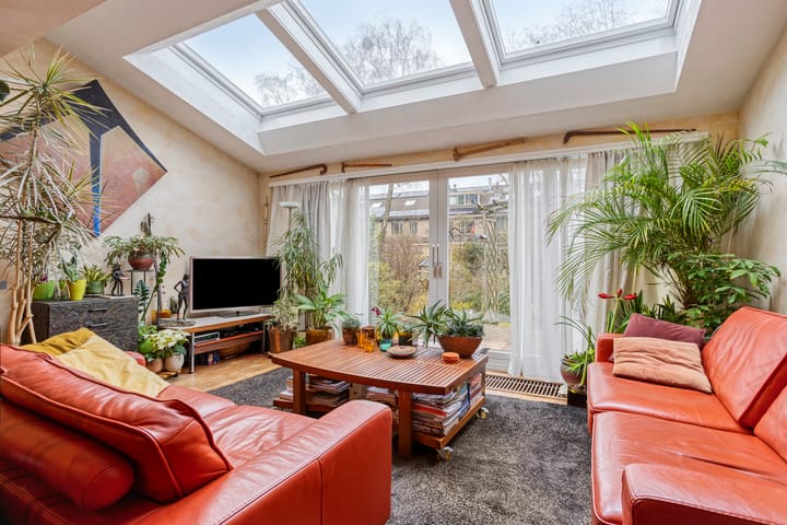 Foto 2 van Visotter 24