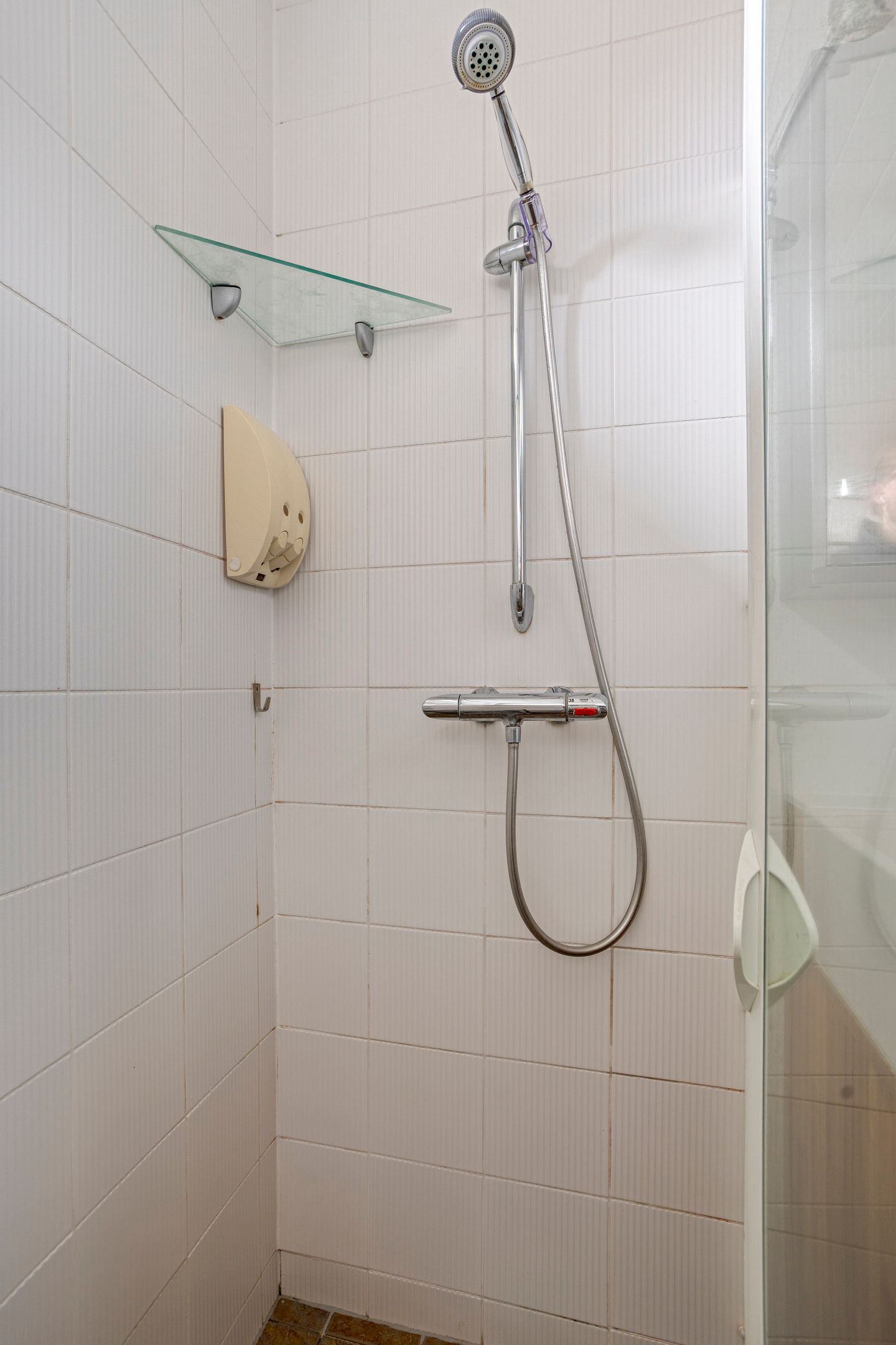 Foto 19 van Visotter 24