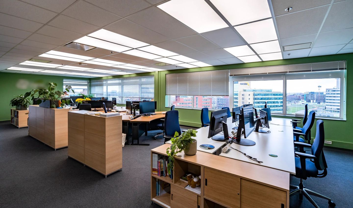 View photo 5 of Rivium Westlaan 140-142