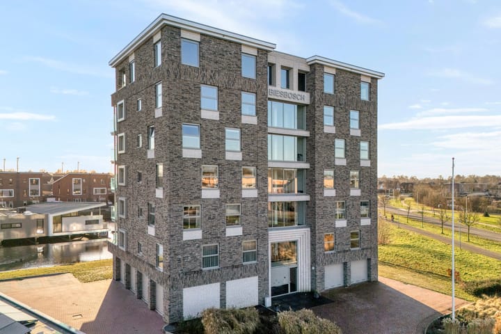 Photo 3 of Van der Grondenstraat 5