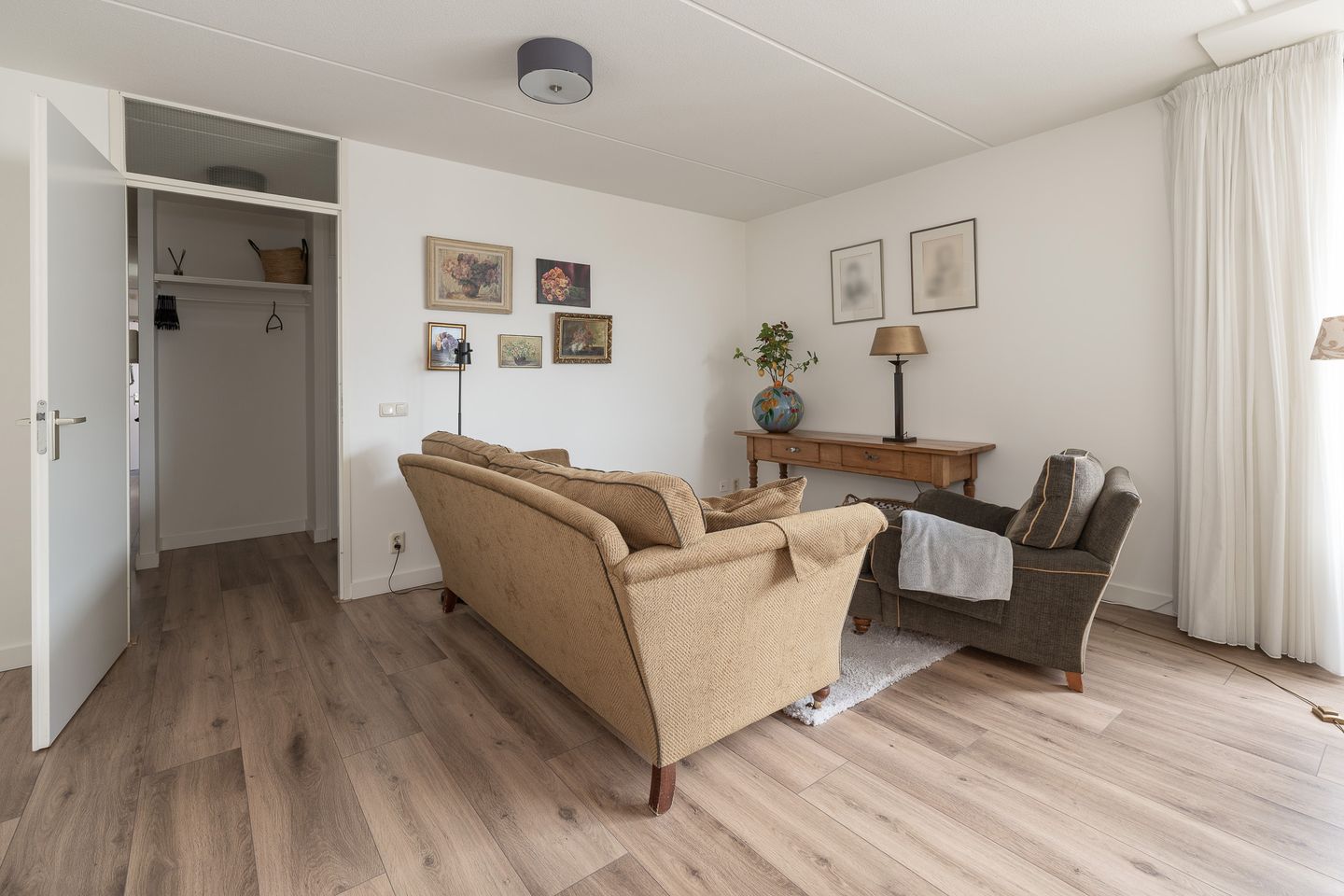 Foto 10 van Raadhuisplein 41-B