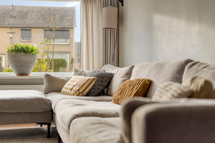 Photo 9 of Moormanstraat 8