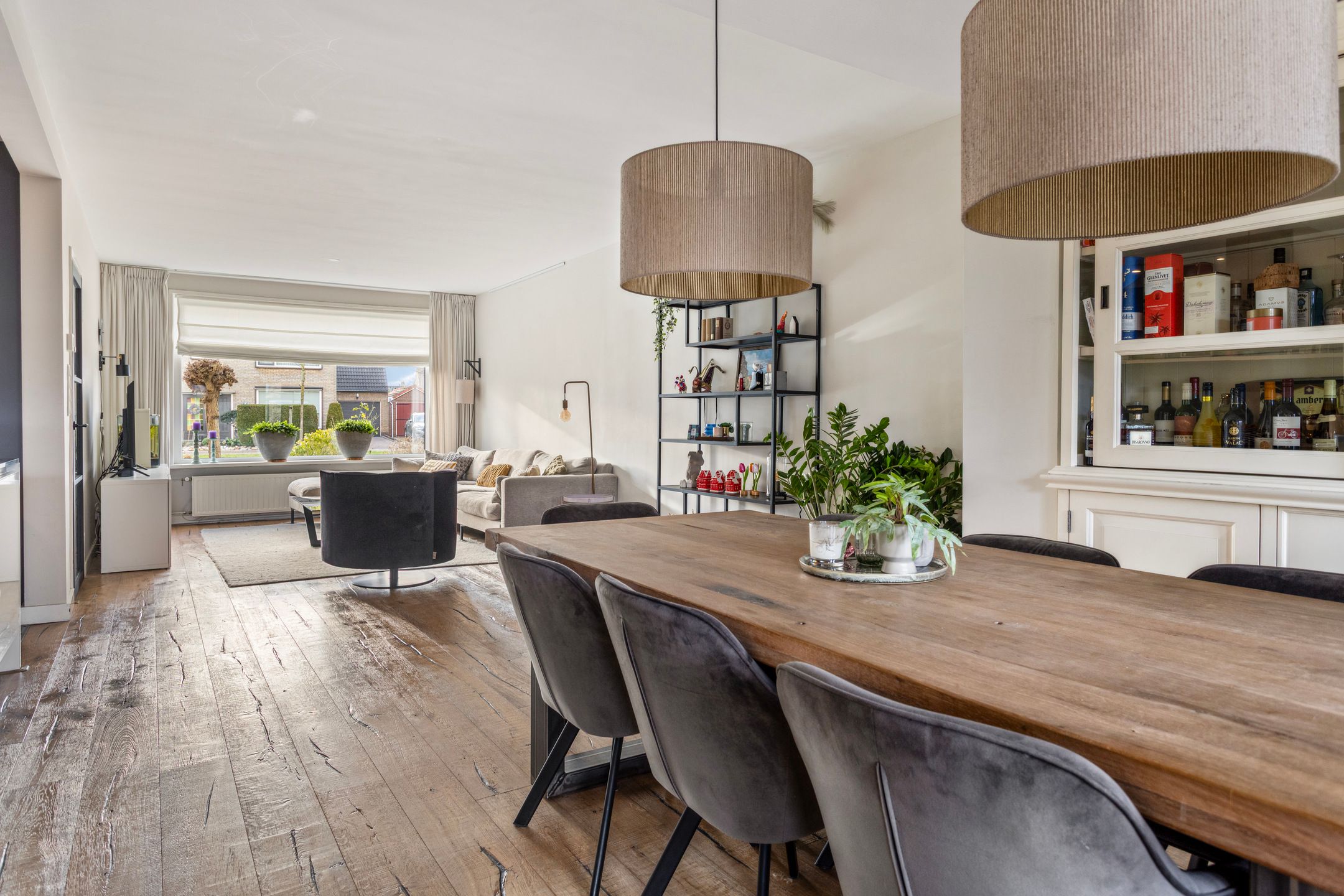 Photo 12 of Moormanstraat 8