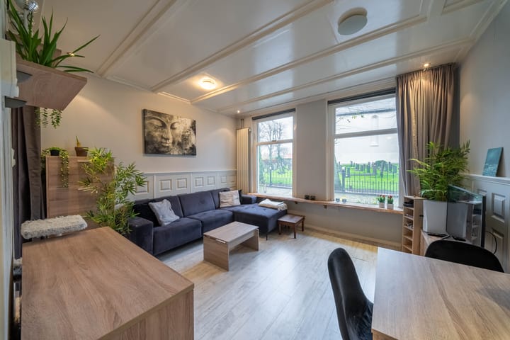 Photo 2 of Tsjerkepaed 9