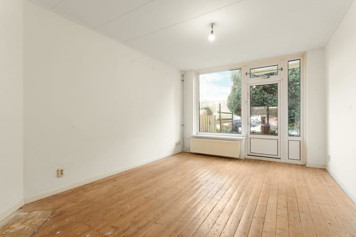 Foto 6 van Johannes van der Waalsstraat 4-H