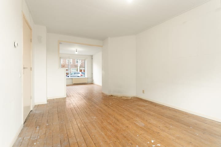 Foto 7 van Johannes van der Waalsstraat 4-H