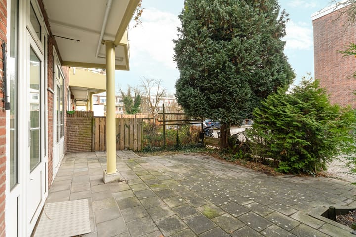 Foto 10 van Johannes van der Waalsstraat 4-H