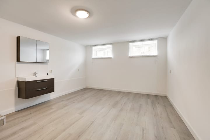 Foto 16 van Emmastraat 11-A