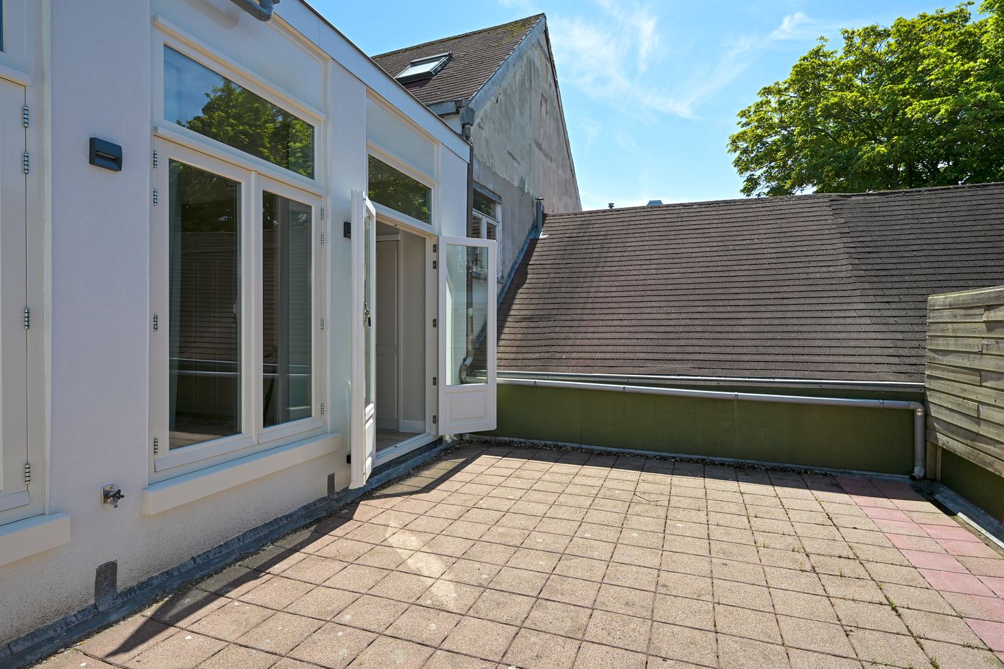 Photo 29 of Denneweg 68-A