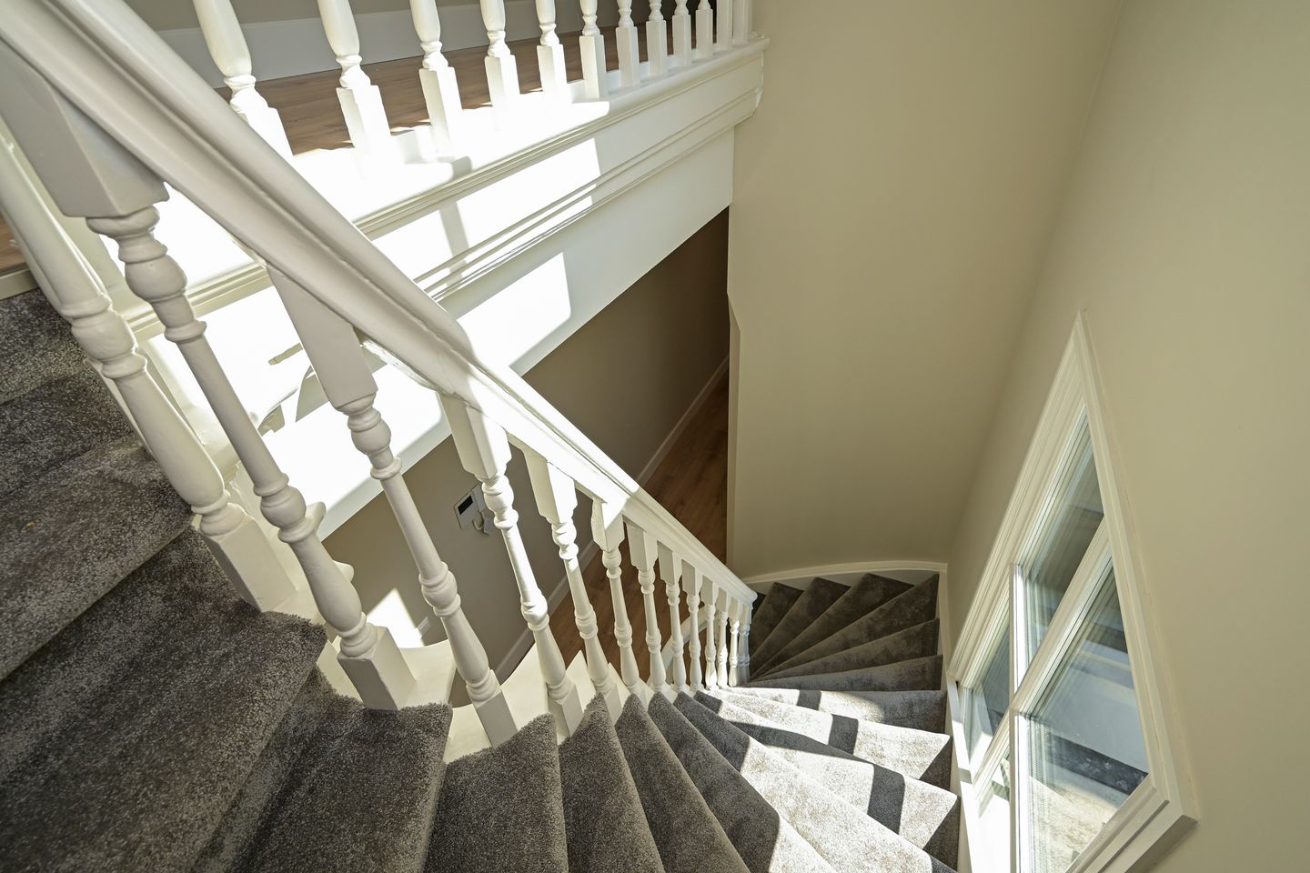 Photo 49 of Denneweg 68-A