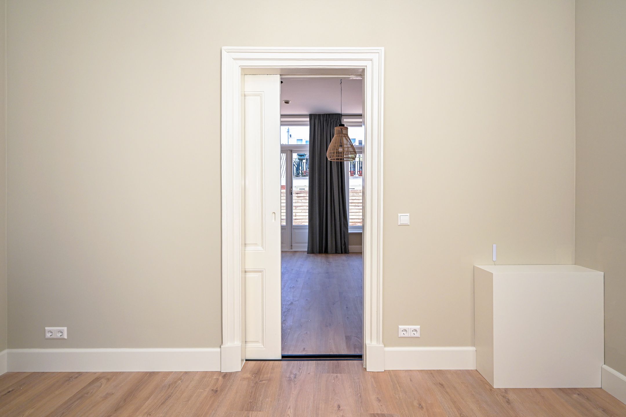 Photo 15 of Denneweg 68-A