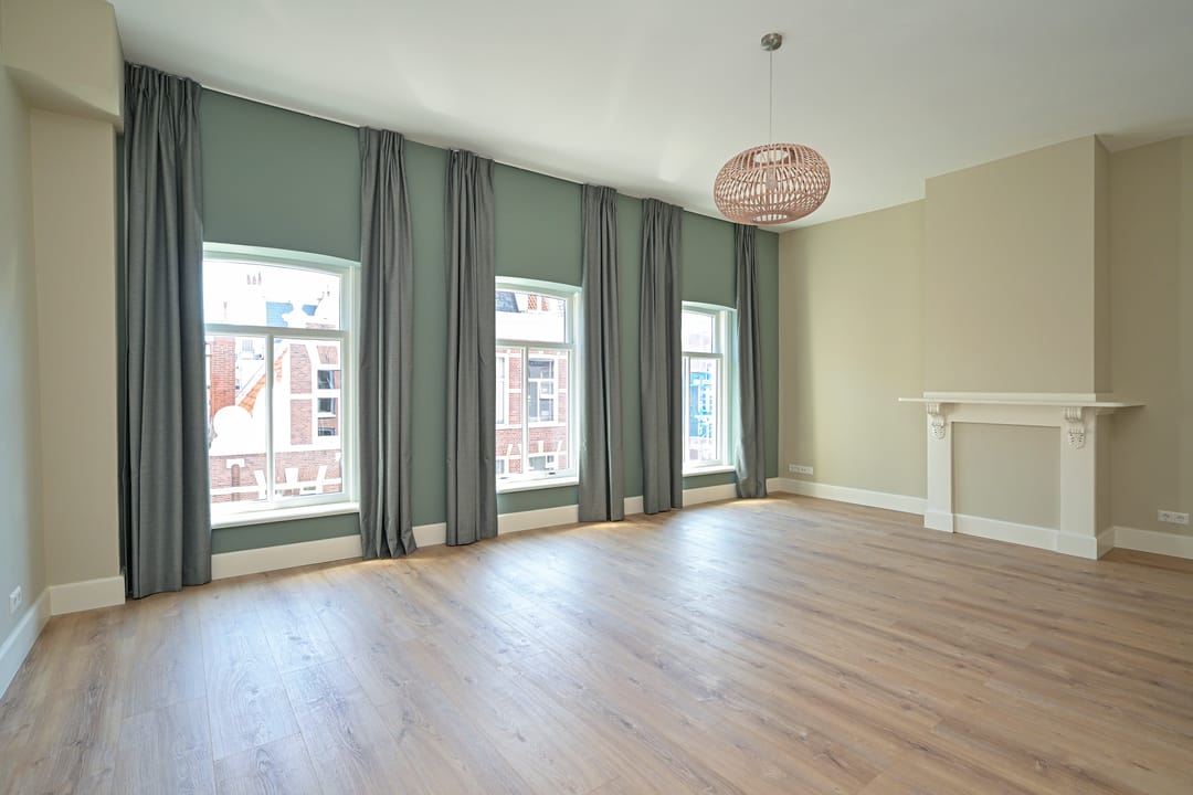 Photo 67 of Denneweg 68-A