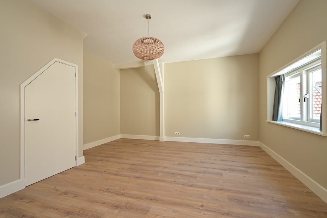 Photo 71 of Denneweg 68-A