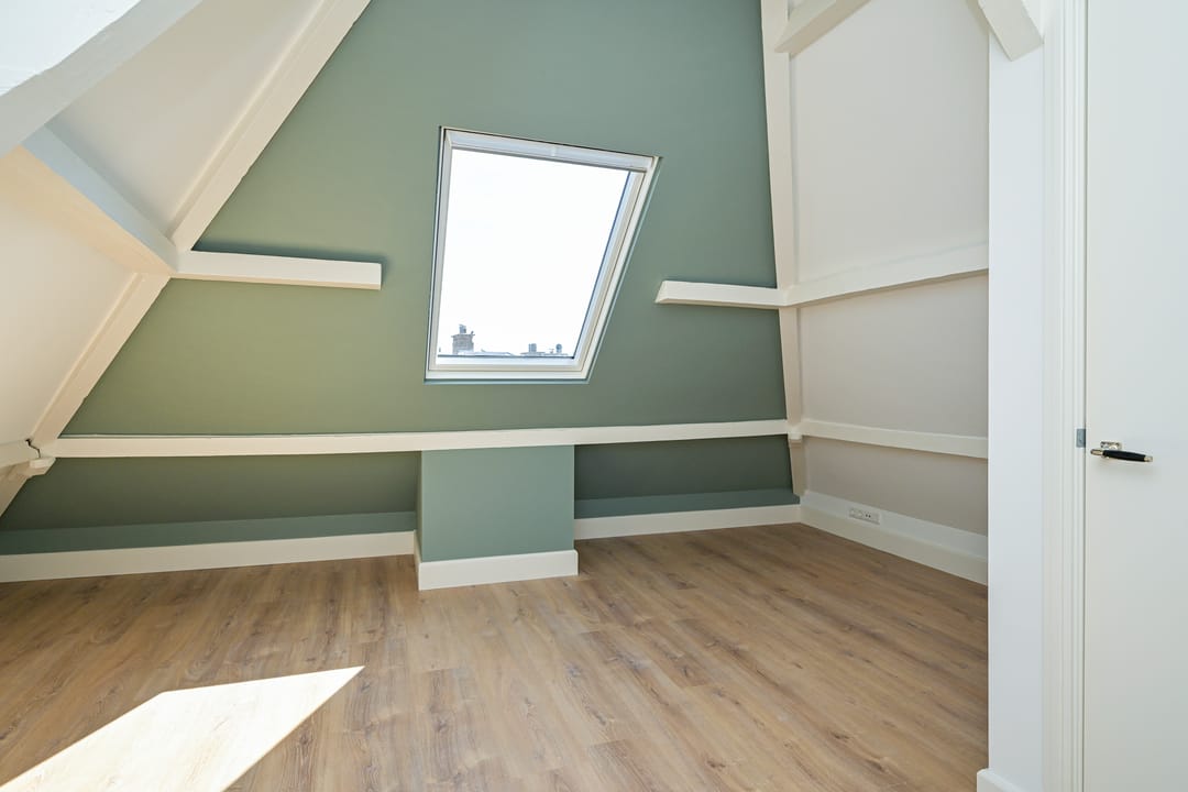 Photo 76 of Denneweg 68-A