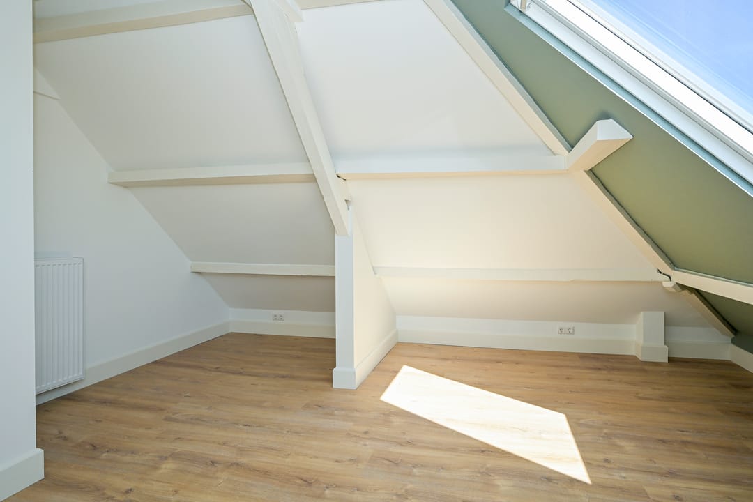 Photo 77 of Denneweg 68-A