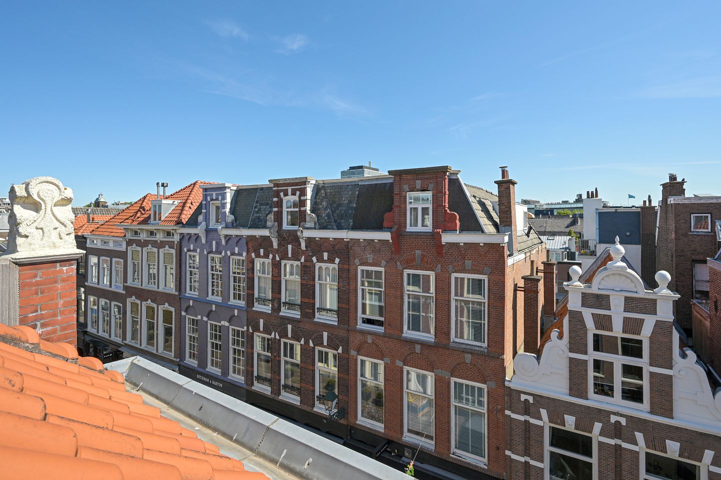 Photo 79 of Denneweg 68-A